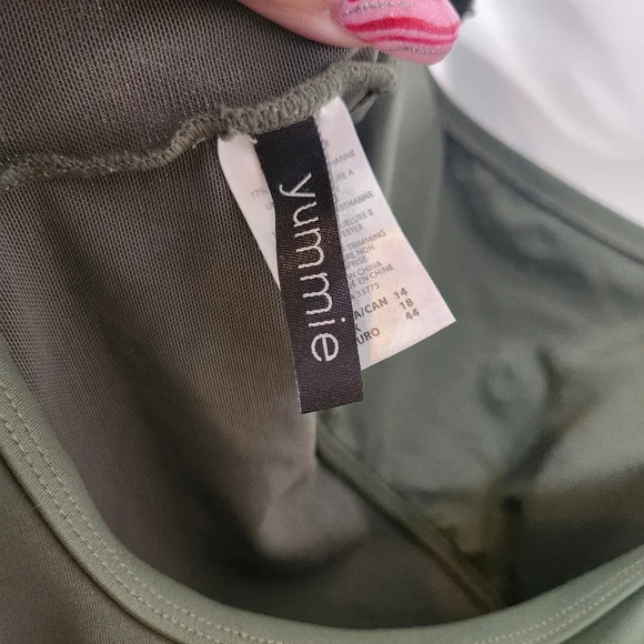 Yummie Shapewear One Piece Swimsuit 1 Pc Swim Bathing Suit Green Size 14 Shaping - Picture 6 of 8